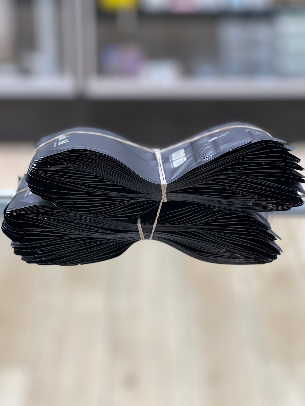 Black Pinch and Pull Mylar Bags 1/4oz 100ct