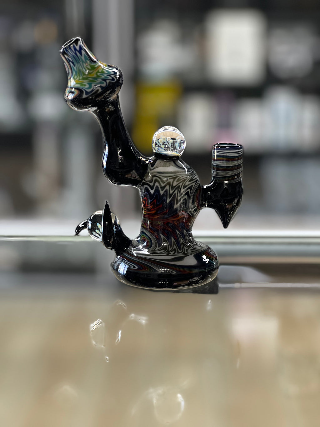 lurch glass rainbow rig side view at hex smoke shop