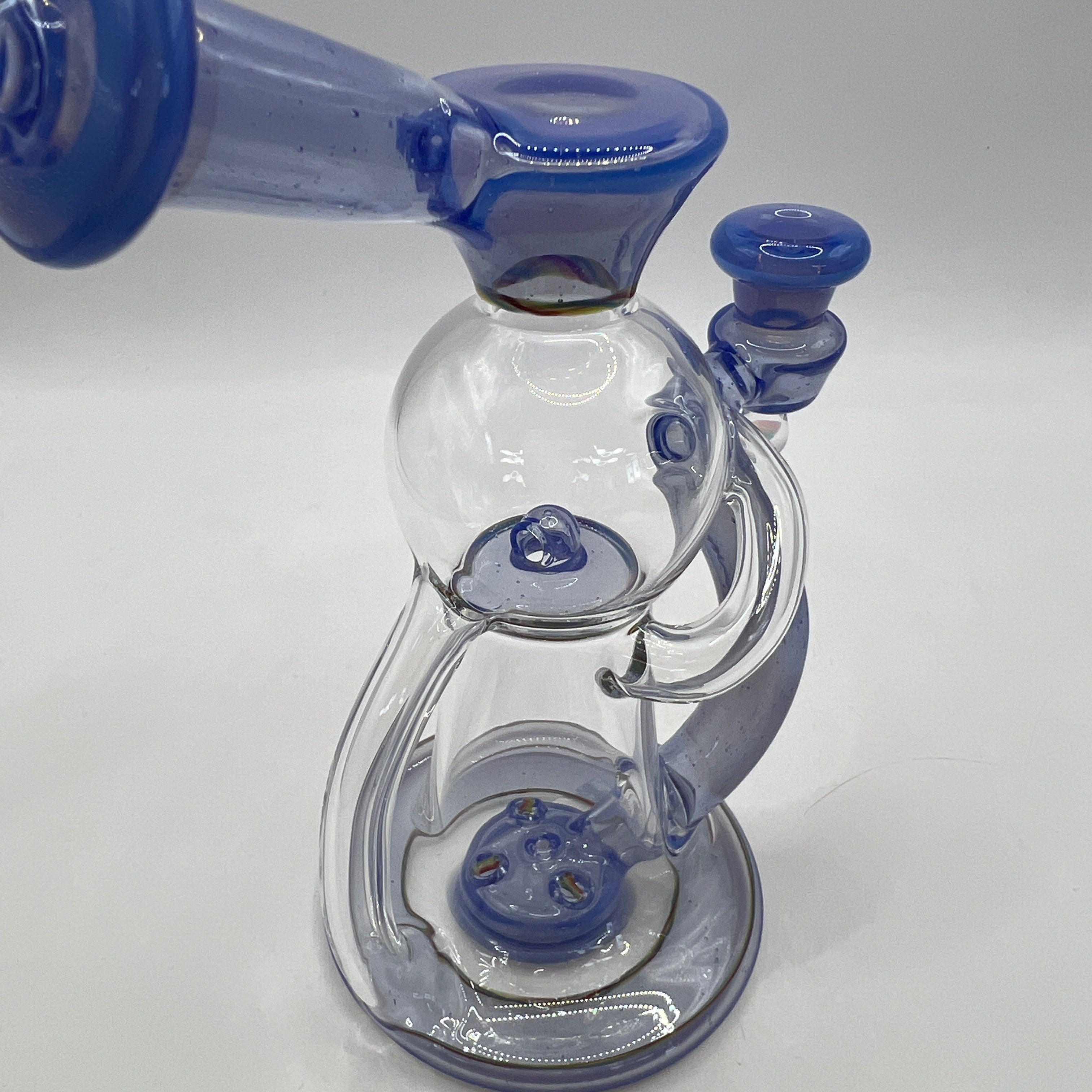 Three-quarter view of custom OM Glass 1 of 1 recycler
