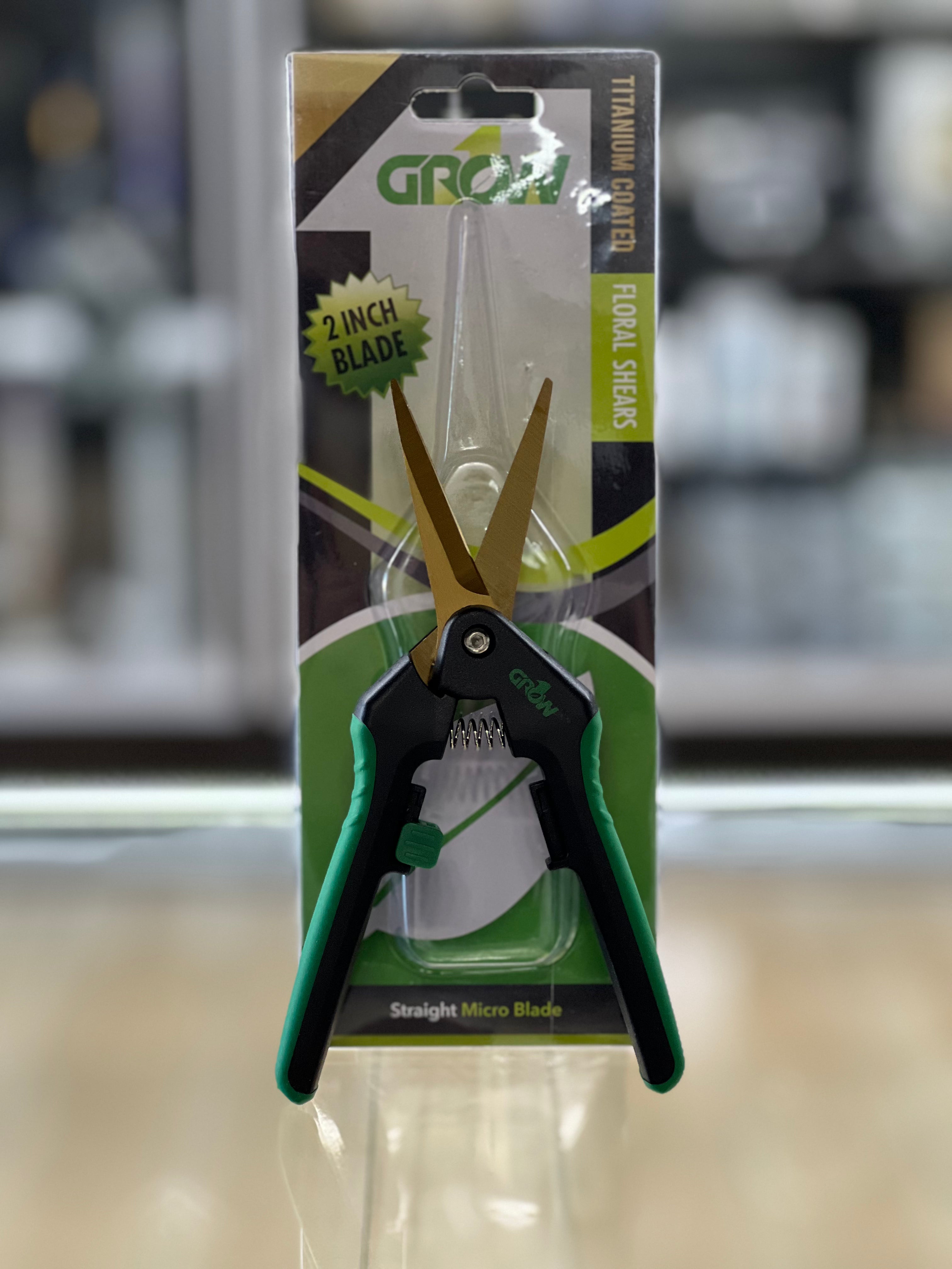 Grow 1 Titanium Shears 2 in Blade