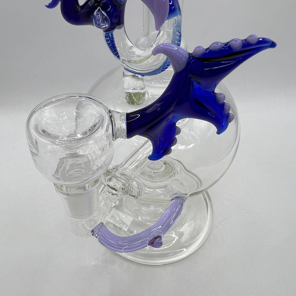 Close-up of matching dragon wing bowl on OTG Glass water pipe