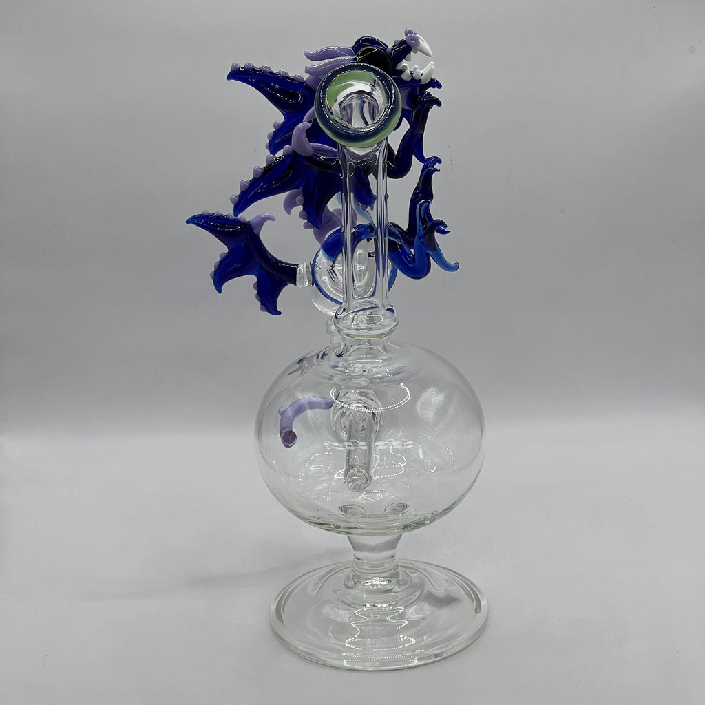 Rear profile of handcrafted OTG Glass Dragon water pipe
