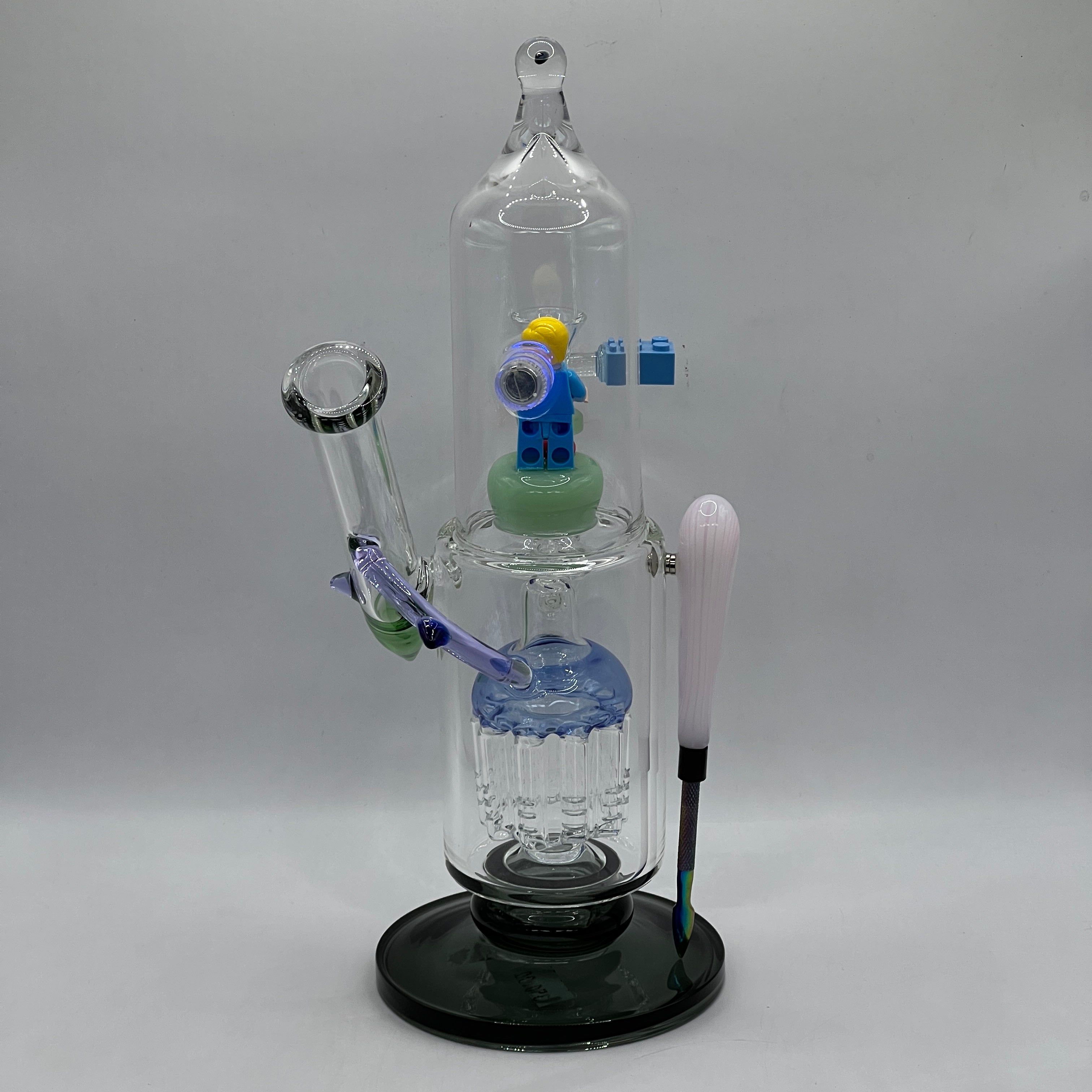 Rear view of OTG Glass Trump themed collector water pipe