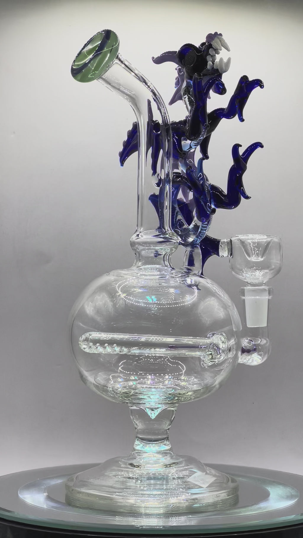 360 view of the otg glass dragon water pipe