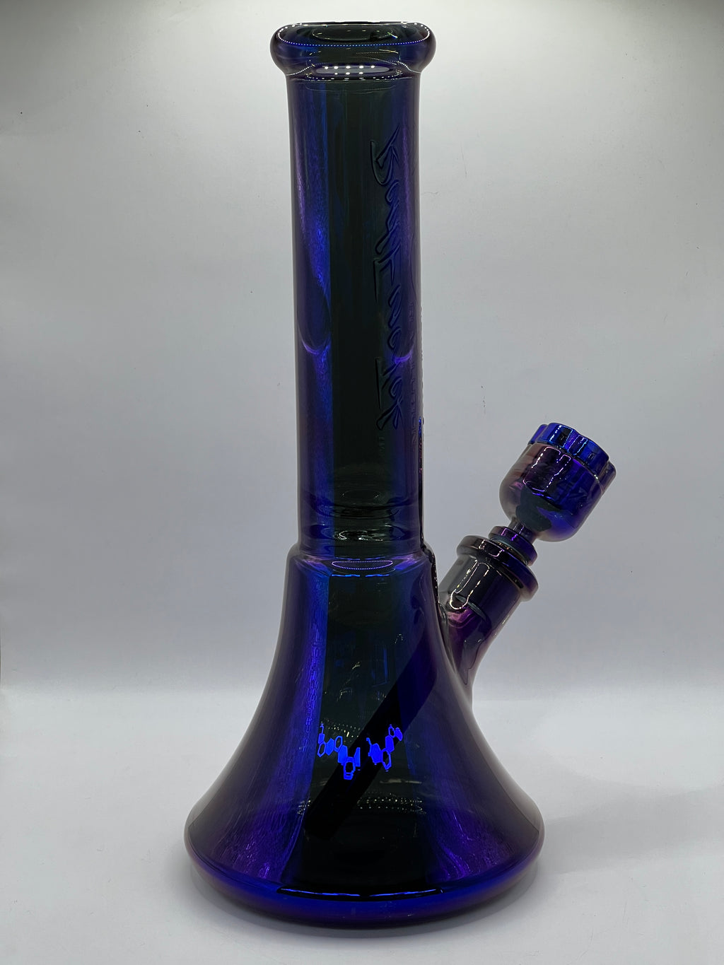 Rear view of Red Eye Tek Revolution 14-inch water pipe