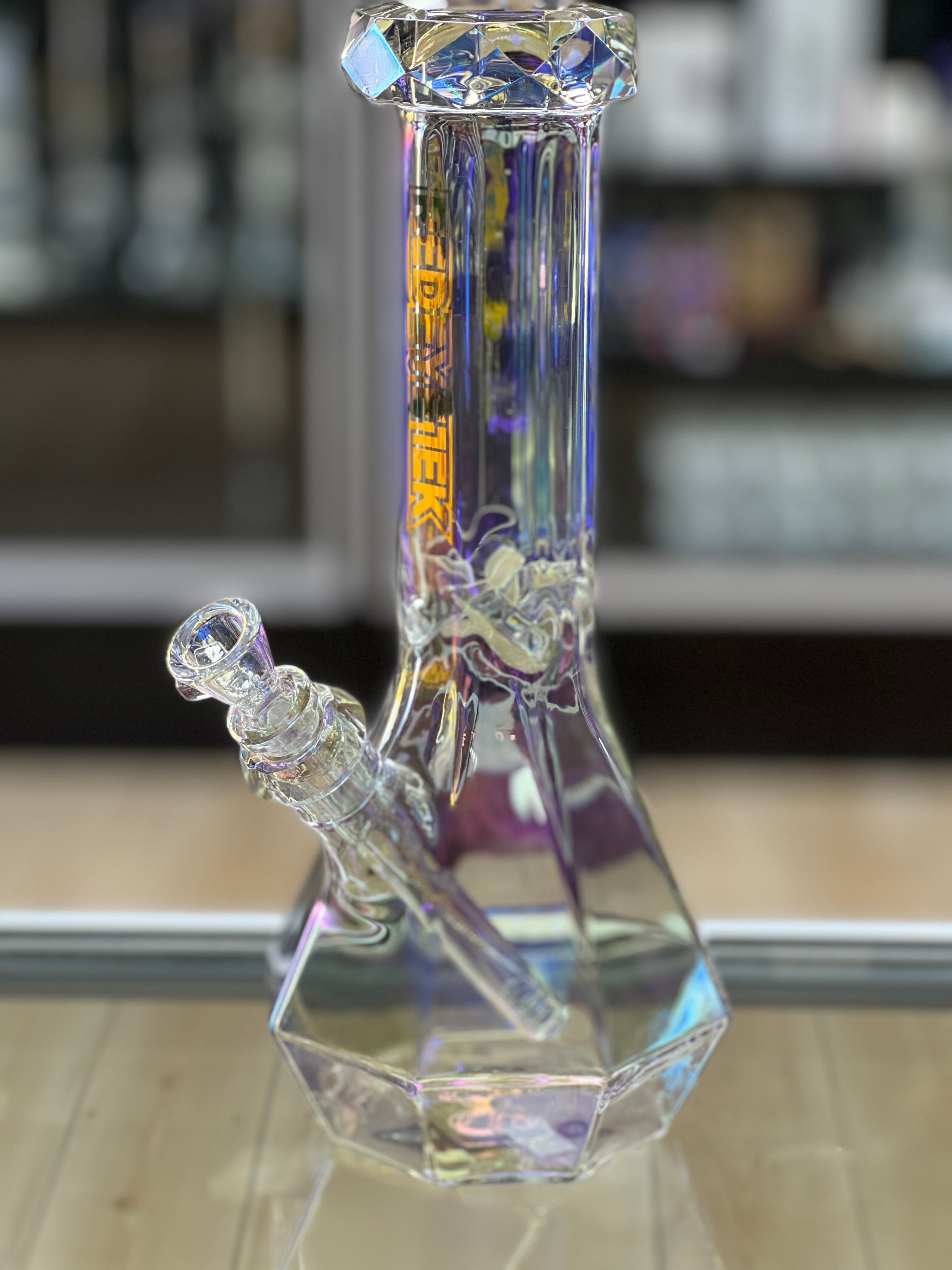 Red Eye Tek Orion Water Pipe profile view